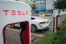 加速扩建，特斯拉公布今年下半年在中国超级充电站建设计划