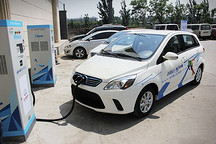 在北京順義區(qū)購(gòu)買北汽新能源純電動(dòng)車，最低只要2.49萬(wàn)