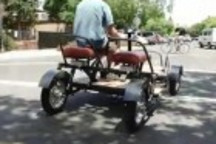 斯坦福學(xué)生打造的經(jīng)濟(jì)實(shí)用型電動(dòng)汽車