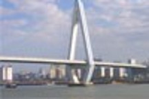 ?？?5輛新能源公交車上路 明年1月投放40輛