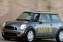 Mini E 对决 Mini Cooper S