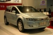 比亞迪e6純電動汽車