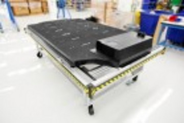 特斯拉推出锂离子电池组保险及回收计划
