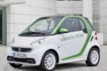 法蘭克福亮相 新電動(dòng)smart fortwo發(fā)布