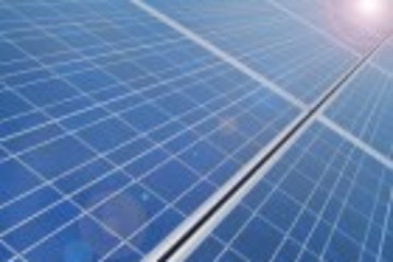電動汽車與太陽能板相結(jié)合 為車主省錢