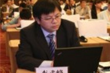李武峰：制定電動車充換電標準體系是前提