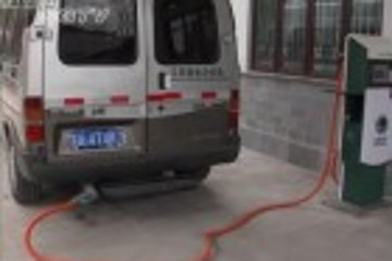 江蘇南京：夫子廟電動(dòng)汽車充電站正式投運(yùn)