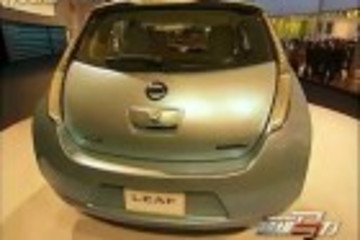 日产聆风：《超级马力绿色汽车盛典》2010最佳新能源动力奖