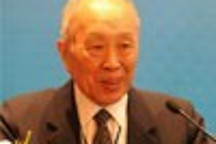 楊裕生：應(yīng)大力發(fā)展鉛酸電池微、小型轎車