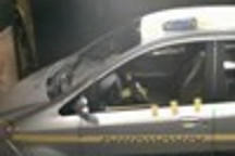 電動汽車碰撞試驗(yàn)