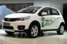最高續(xù)航160公里 騰翼C20R電動車參數(shù)曝光