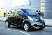 銷量走低 三菱停止為標致雪鐵龍造電動車