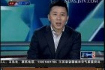 南京電動(dòng)公交車線：機(jī)器人換電池只要6分鐘