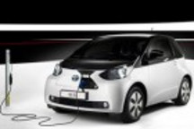 丰田纯电动车iQ发布 15分钟即充80%电量