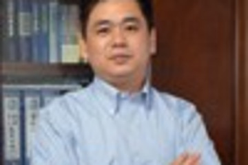 林程：發(fā)展新能源汽車應(yīng)打造國(guó)家級(jí)平臺(tái)