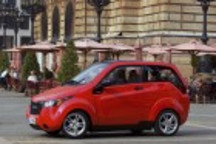 印度電動車優惠搖擺不定 馬恒達REVA E20拖延上市