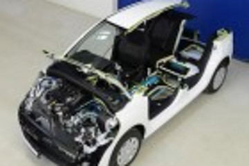 日内瓦车展 雪铁龙推出汽油-空气混合动力C3概念车