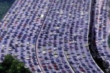 歐洲NGO負(fù)責(zé)人：碳減排目標(biāo)不指望電動(dòng)車