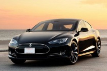 德媒猛批Tesla：带着“危险”承诺前行