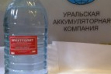 电解液市场价格仍有下调空间 龙头企业或发力