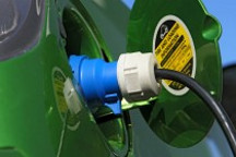 《电动汽车非车载充放电装置技术条件》通过审议