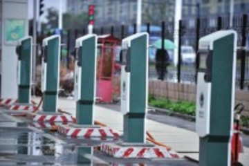 合肥鲁班路电动汽车充电站投运 可供50辆纯电动公交车充电
