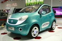 新能源汽车补贴政策出台 东风纯电动轿车踩上鼓点