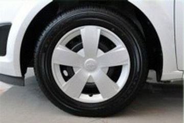 汽車輪胎