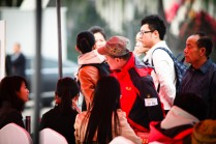 新能源汽车嘉年华在京举行 私人消费大门将启