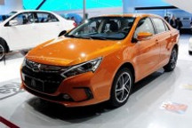 比亞迪F3混動版換代 現款車型將停產