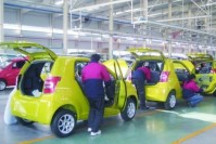 邢台：低速电动汽车需上牌 驾驶员需有驾驶证