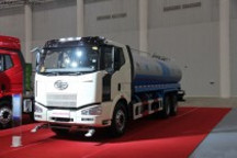 LNG新能源車成商用車企“標(biāo)配”