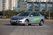 [2013中国年度绿色汽车]江淮和悦iREV增程式电动车
