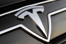 特斯拉電動汽車入華萬事俱備，只欠商標
