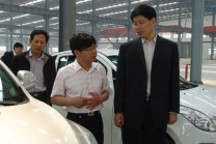 襄陽(yáng)民企首獲汽車整車制造資質(zhì) 將生產(chǎn)電動(dòng)車