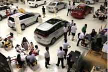 汽車限購政策受關(guān)注 一步到位消費心理凸顯