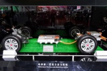 哈弗展示混合動力平臺 電動適時四驅