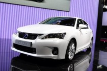 新車靜態(tài)評價：新款雷克薩斯CT200h