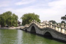 山东推广新能源汽车已超1700辆