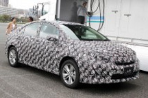 2015款豐田氫燃料電池原型車測試照曝光