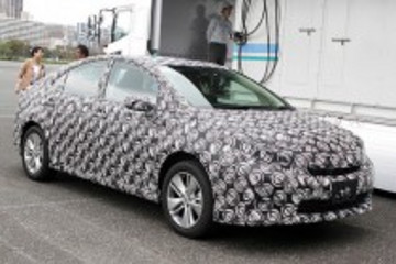 2015款豐田氫燃料電池原型車(chē)測(cè)試照曝光