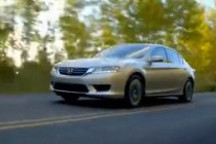 2014款本田雅閣混合動力車