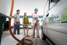 上海拟两年个人购新能源汽车万辆