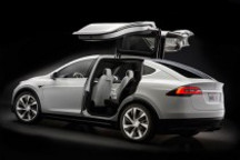 特斯拉高性能电动SUV Model X接受预订