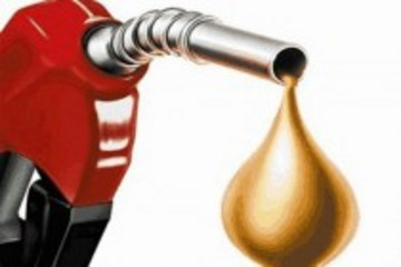 国内油价迎调价窗口 年内最后一调或搁浅