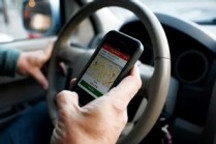 智能手机巨头进军汽车电子市场 争先恐后申请相关专利