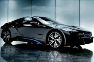 2015款宝马i8油电混合动力跑车官方演示视频