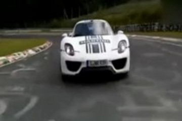 赛道测试 保时捷918混合动力超级跑车