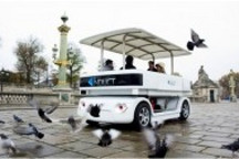 首台无人驾驶汽车亮相2014CES