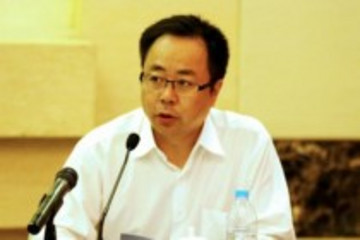 北汽集團或?qū)⑷耸麓笳{(diào)整 李峰當(dāng)選董事